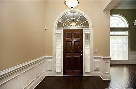 Foyer Entry