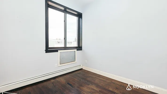 Rented by Nooklyn NYC LLC | media 12