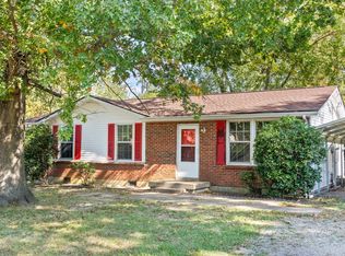 411 Lillie Belle Ln, Clarksville, TN 37042