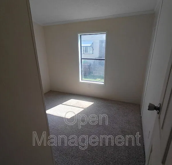 301 Mantle Ave #321KEV — Photo 14