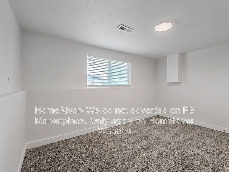 4023 E Montgomery Ave — Photo 5