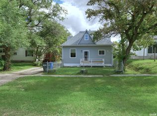 366 Central St, Central Butte, SK S0H0T0