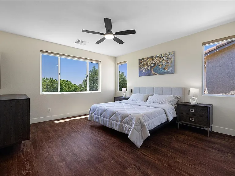 3437 E Mesquite St — Photo 10