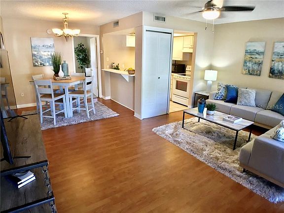 3rd image of 4508 S Oak Dr Unit T31