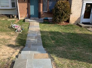 713 Robinwood Dr, Mount Airy, MD 21771