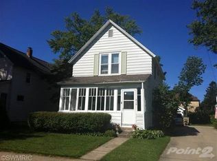 616 Kalamazoo St, South Haven, MI 49090