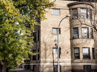 918 W Waveland Ave #3, Chicago, IL 60613