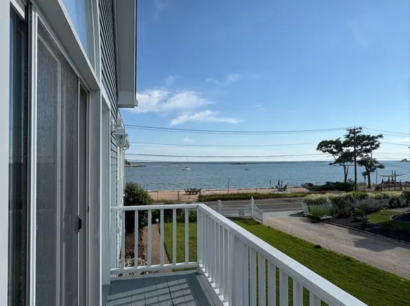 82 Limewood Ave #1, Branford, CT 06405