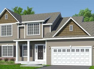 229 Parkridge Dr, Schenectady, NY 12309