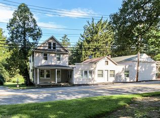 85 Franklin Ave, Oakland, NJ 07436