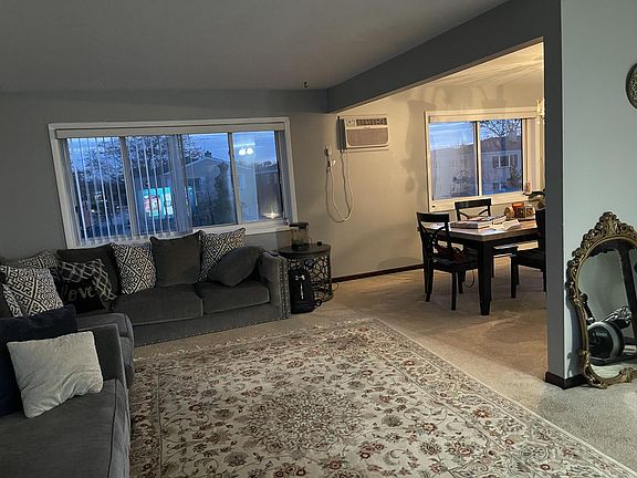 3rd image of 8448 W Oak Ave