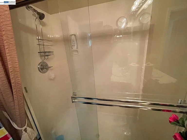 1013 Ridgeview Dr — Photo 11