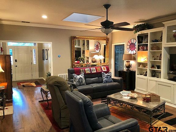 4th image of 3404 Teakwood Dr