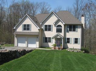 75 Edison Rd, Lake Hopatcong, NJ 07849