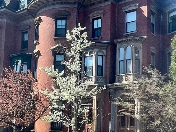 565 Massachusetts Ave APT 5, Roxbury, MA 02118