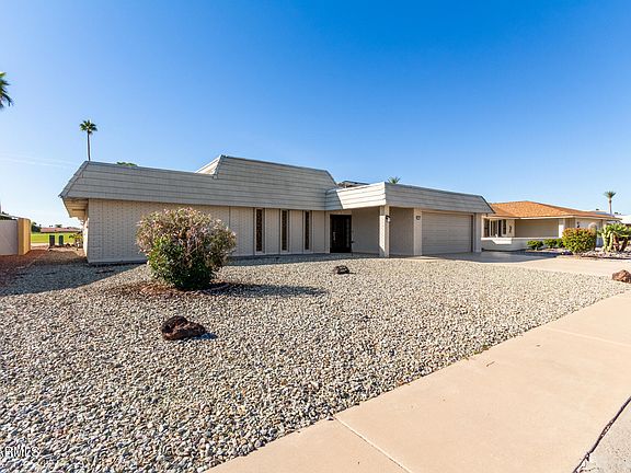 3rd image of 10544 W PRAIRIE HILLS Circle