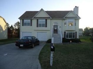 10633 Barberry Dr, Hampton, GA 30228