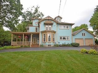 15 W Hill Ln, Cincinnati, OH 45215