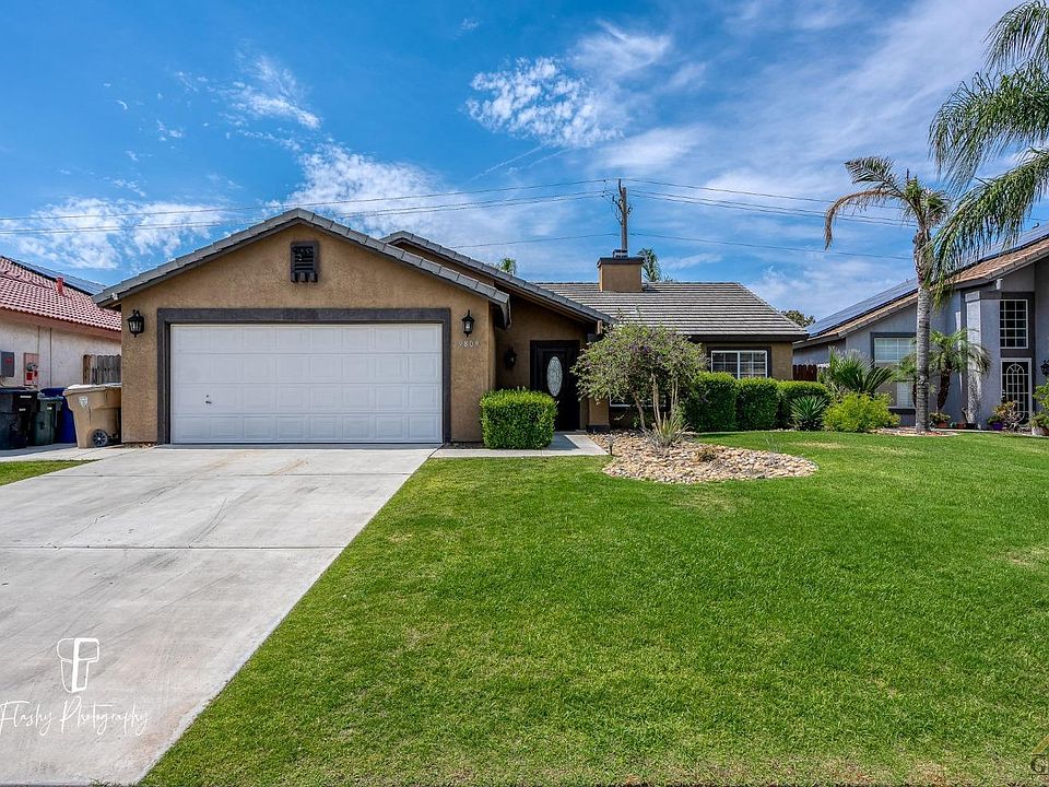 2nd image of 9809 Casa Del Sol Dr