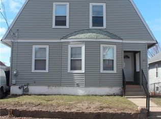 65 5th St, East Providence, RI 02914