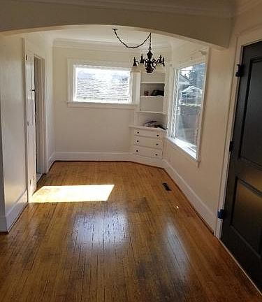 2nd image of 565 Harvard Ave