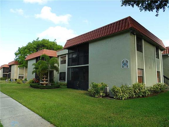 2nd image of 9720 Hammocks Blvd #20137