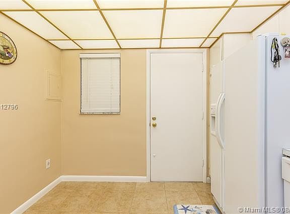 5th image of 9175 SW 77th Ave APT 307