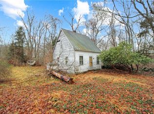 105 N Anguilla Rd, Pawcatuck, CT 06379