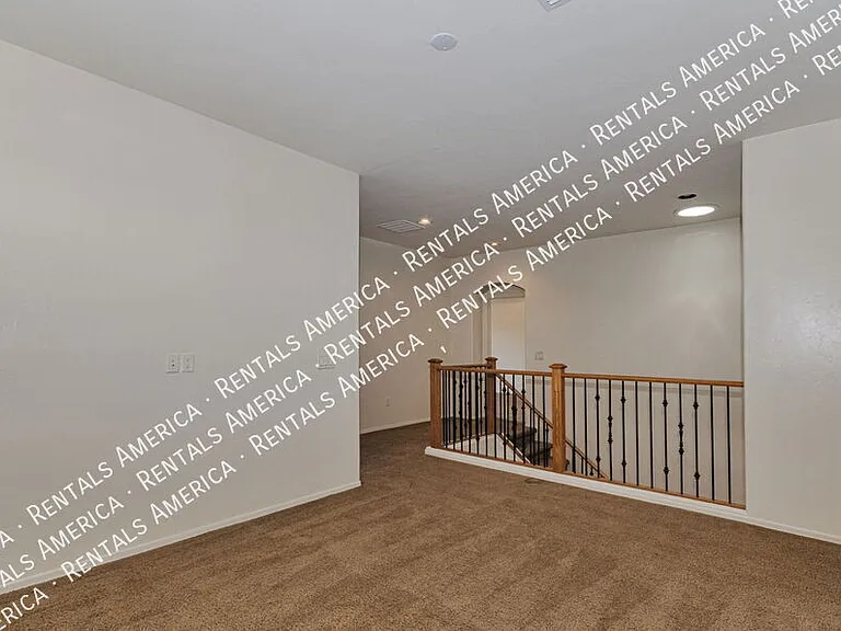 89 E Brearley Dr — Photo 13