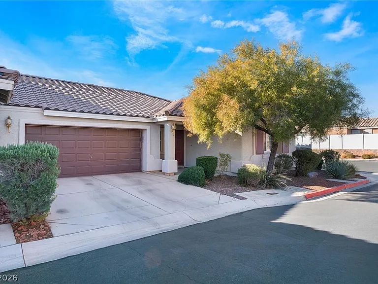 9261 Vervain Ct — Photo 3