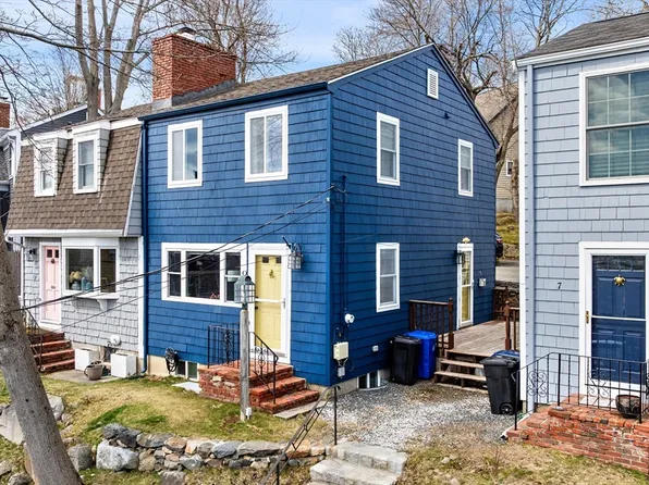 6 Prospect Ct, Marblehead, MA 01945