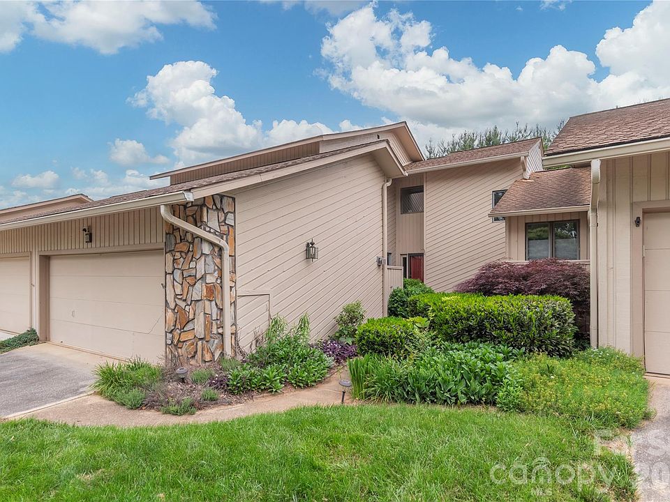 1st image of 111 Clubwood Ct