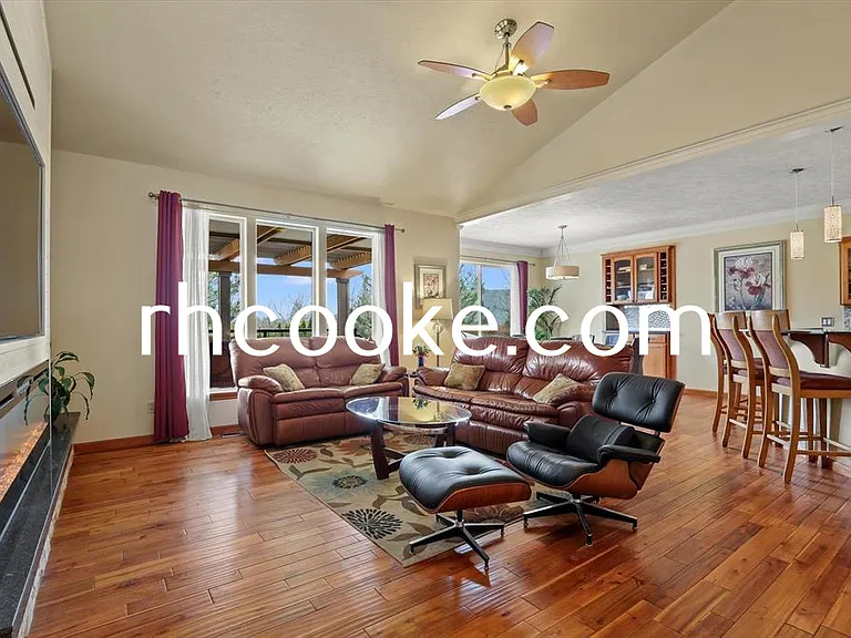 6103 S Windstar St — Photo 2