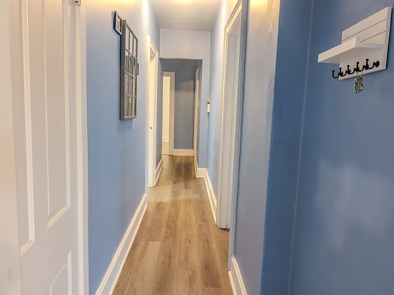 Spacious entrance and hallway.