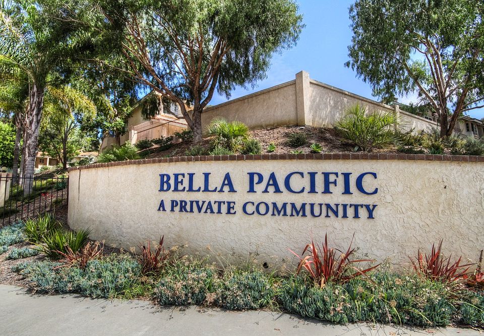 1st image of 4825 Bella Pacific Row Unit 113