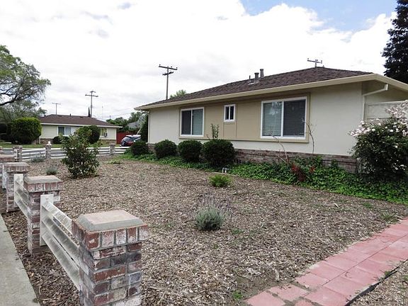 2nd image of 92 Cabot Ave
