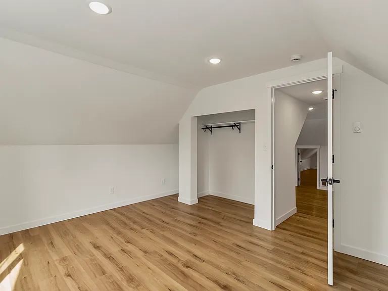 816 S Sullivan St #B — Photo 19
