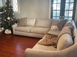10 Greenwood Ave, Wyncote, PA 19095