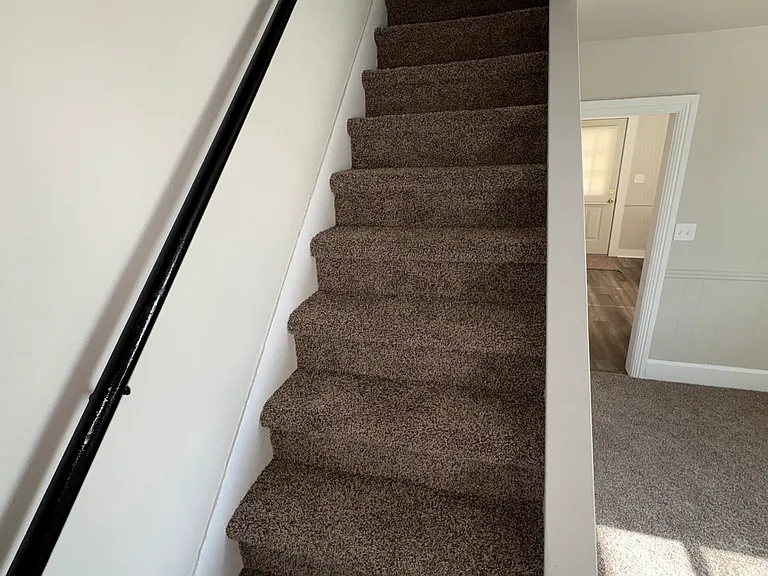 101 E 2nd St #101 — Photo 5