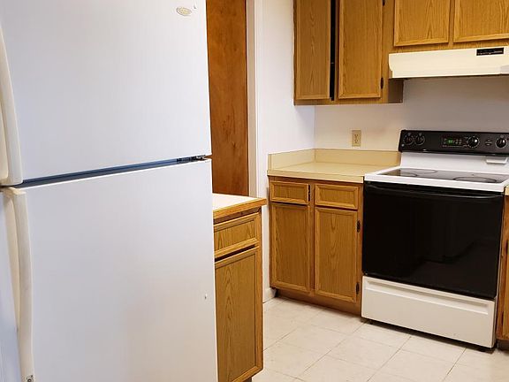 4th image of 63 Lincoln Dr