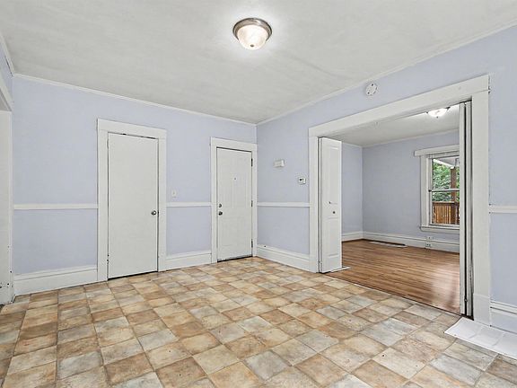 3rd image of 1051-1057 Pine Ave NW #1051