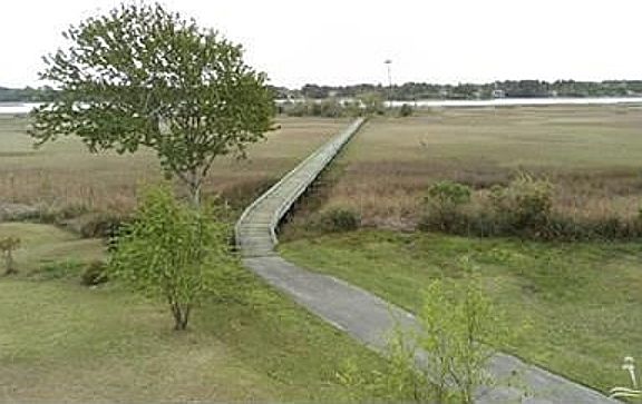 Community Pier