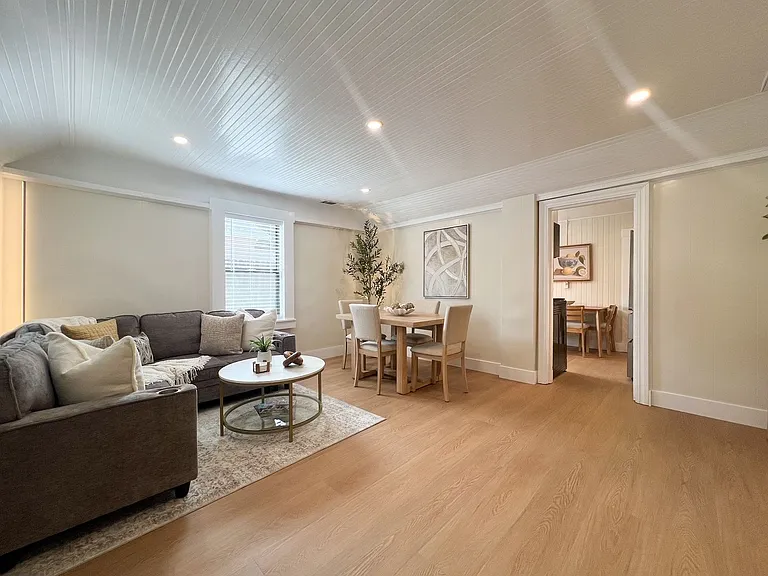 25 Berna Ave — Photo 6
