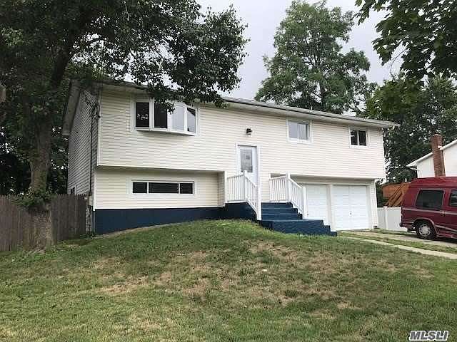1st image of 30 Harvey Ln