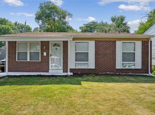 10411 Castle Dr, Saint Louis, MO