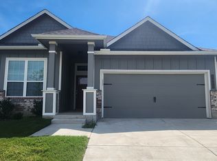 1063 Seattle Slew St, Hewitt, TX 76643