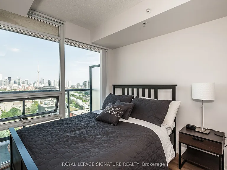 36 Lisgar St #2217E — Photo 2