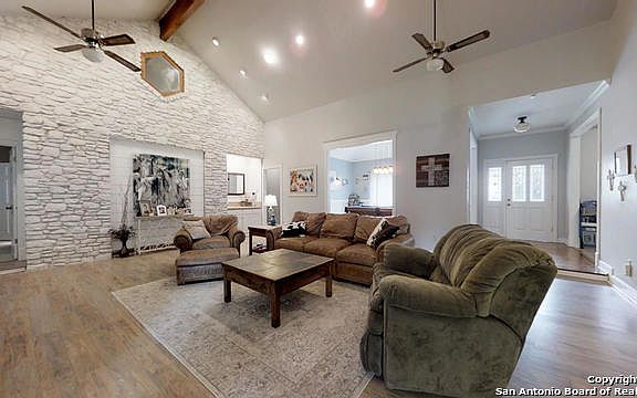 3rd image of 8518 Pfeiffer Dr
