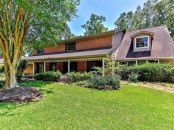 5th image of 1751 Cloister Dr