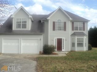 2287 Pixie Rose Ln, Loganville, GA 30052